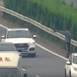 不知兒已下車！粗心父母將他留在高速公路　少年「橫穿4線道」攔車求助